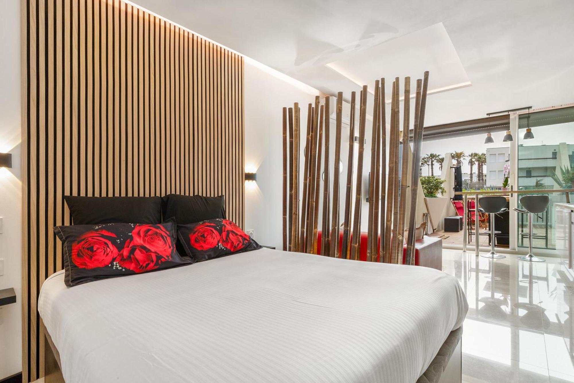 Bambou Heliopolis Agde Exterior foto